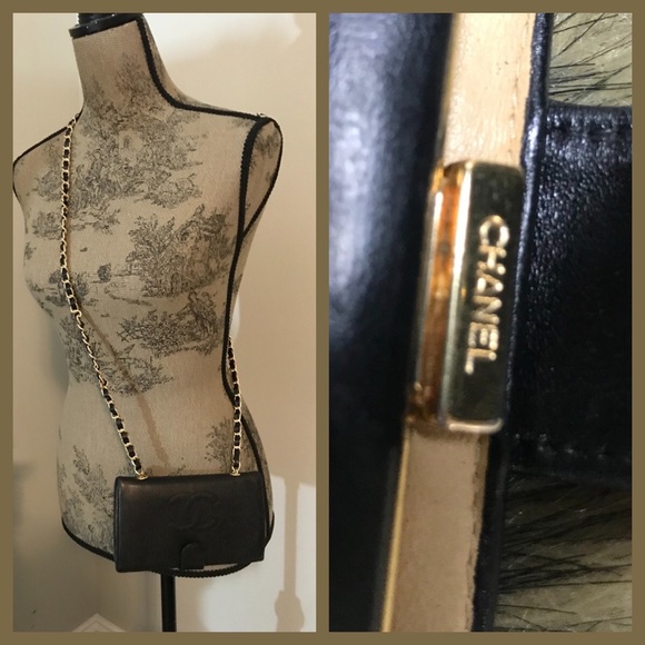 Authentic CHANEL CAVIAR Bifold Leather Wallet - Picture 11 of 11